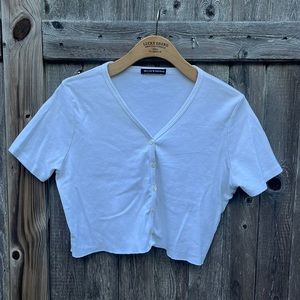 Brandy Melville White Button Front Short Sleeve Crop Top,Small